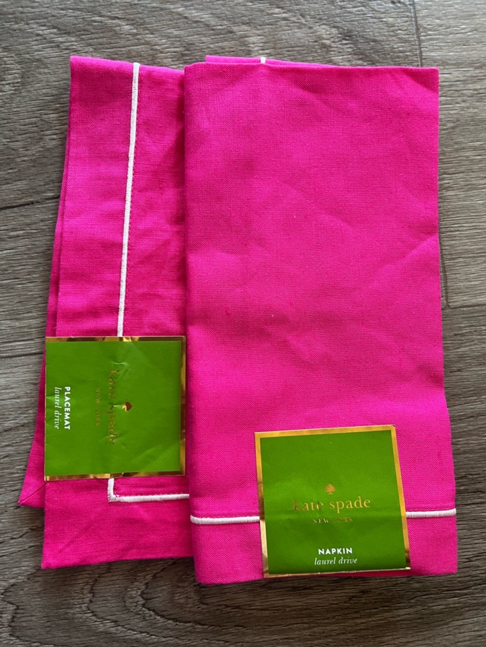NEW 2 Kate Spade Laurel Drive Napkins vivid snapdragon colorway cotton linen